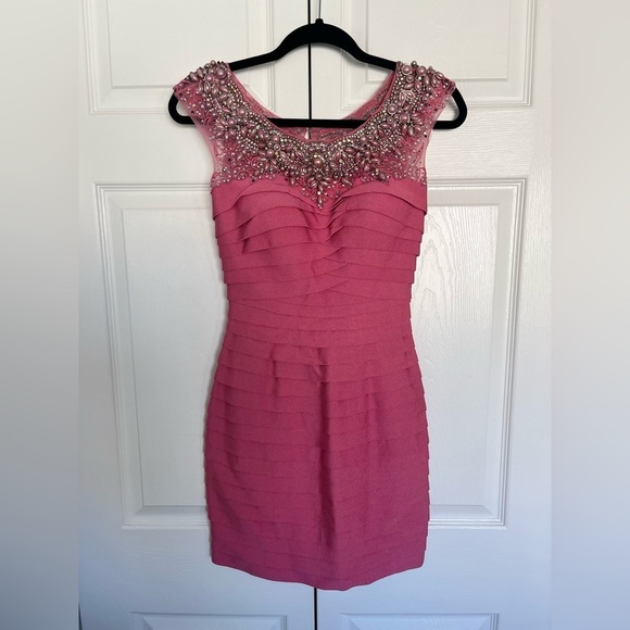 Pink Beaded Jovani Bandage Cocktail Dress Size 0 - Picture 4 of 10